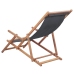 Silla de playa plegable de tela y estructura de madera gris