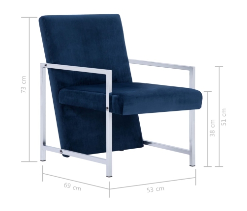 Sillón con patas cromadas de terciopelo azul