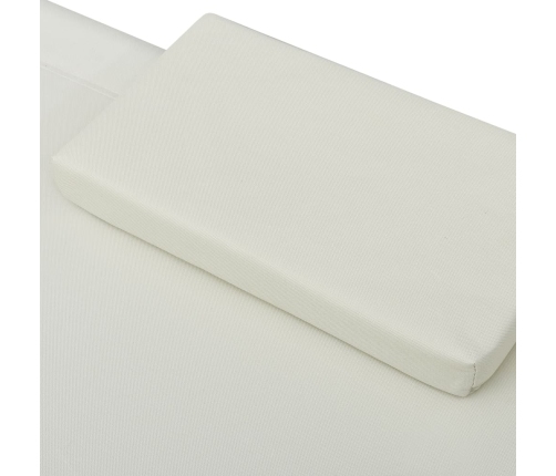 Tumbona de exterior con dosel y almohadas blanco crema