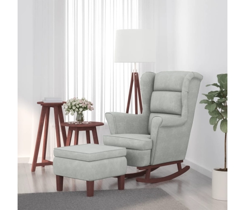 Sillón mecedora patas madera y taburete terciopelo gris claro