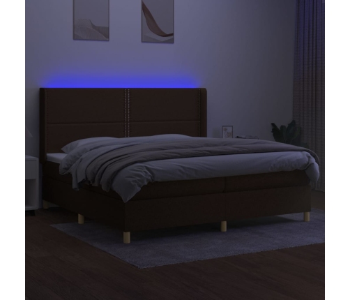 Cama box spring colchón luces LED tela marrón oscuro 200x200 cm