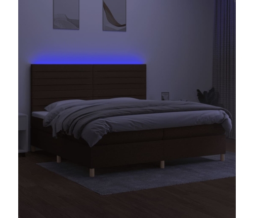 Cama box spring colchón luces LED tela marrón oscuro 200x200 cm