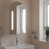 Mueble de baño con espejo arqueado y luz LED blanco 42x13x70 cm