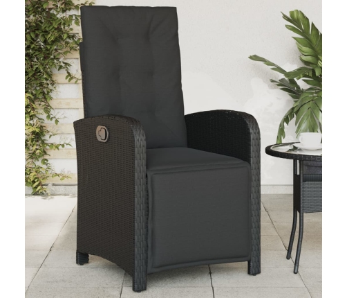 vidaXL Sillón reclinable de jardín con reposapiés ratán PE negro