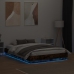 vidaXL Estructura de cama con luces LED roble ahumado 135x190 cm