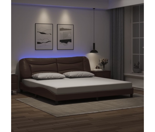 Estructura cama con luces LED cuero sintético marrón 200x200 cm