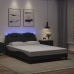 Estructura de cama con luces LED cuero PE negro 140x200 cm
