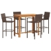 Mesa y taburetes de jardín 5 pzas madera acacia ratán PE marrón