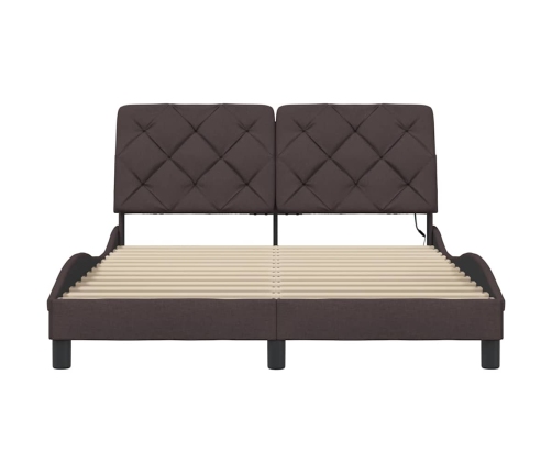 Estructura cama con LED sin colchón marrón oscuro 140x190 cm