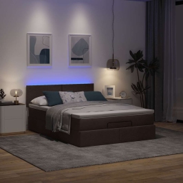 Cama otomana con colchón LED marrón oscuro 140x190 cm tela