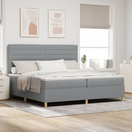 Cama Base Tapizada con Colchón Gris Claro 200x200 cm Tela