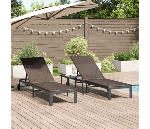 Tumbonas  2 pcs con Ruedas y Mesa Marrón Poliratán