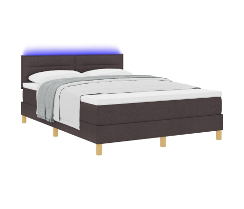 Cama Box Spring  con Colchón y LED Marrón Oscuro 140x190 cm Tela