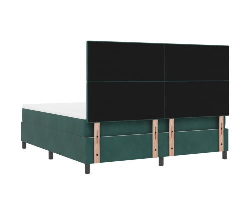 Cama con somier y colchón verde oscuro de  tamaño súper king de terciopelo
