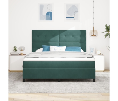 Cama con somier y colchón verde oscuro de  tamaño súper king de terciopelo